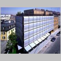 Herzog & de Meuron, Commercial and Apartment Building (!998-2000), München, Herrnstrasse, Foto architecture-history.org.jpeg